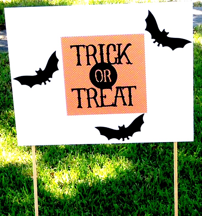 trick-or-treat-sign